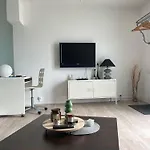 דירה Chez Stef *